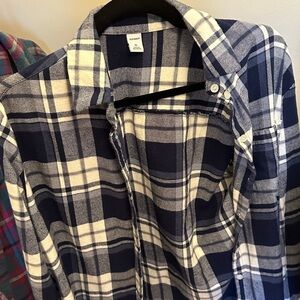 Women’s Old Navy Flannel Button Downsize XS